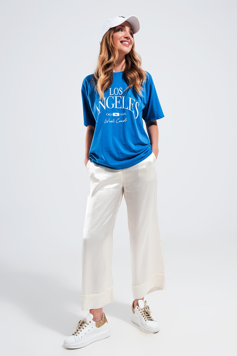 T shirt azul com texto impresso Los Angeles