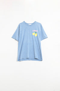 Q2 T-shirt azul descontraída com estampado de limão