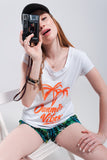 T shirt branca com estampa Summer Vibes