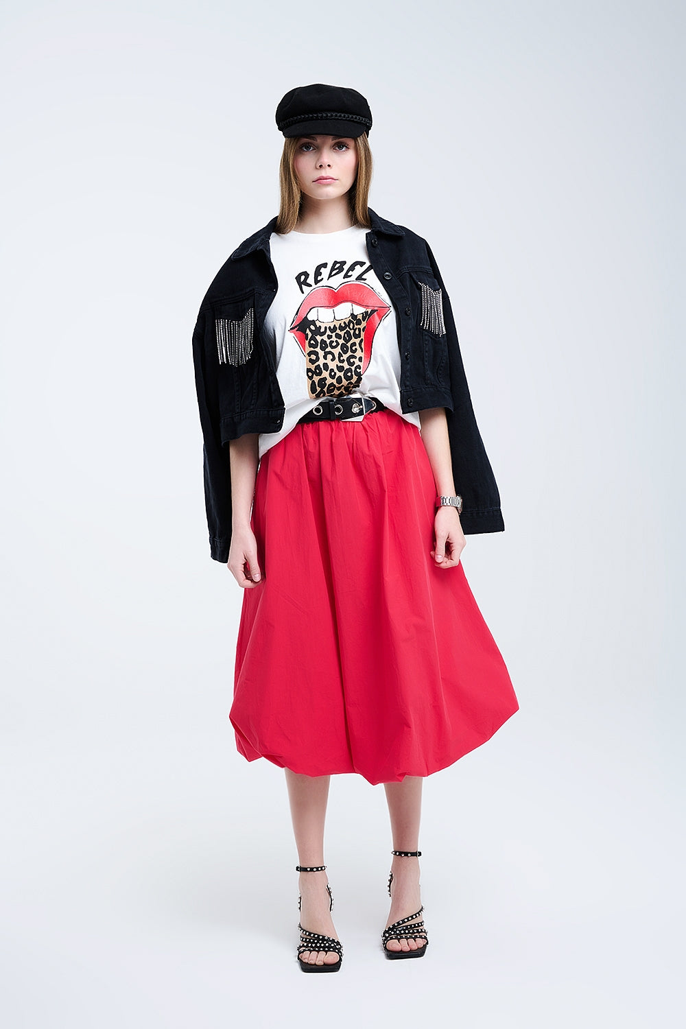 T-shirt branca descontraída com estampado gráfico Rebel e Lips