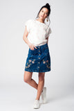 T-shirt branco com impressão floral