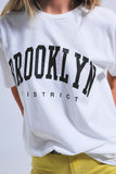 T-shirt com estampa de Brooklyn em branco
