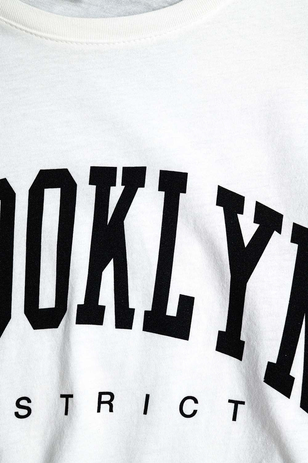 T-shirt com estampa de Brooklyn em branco