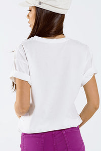 T-shirt com estampado digital art deco LOVE em branco