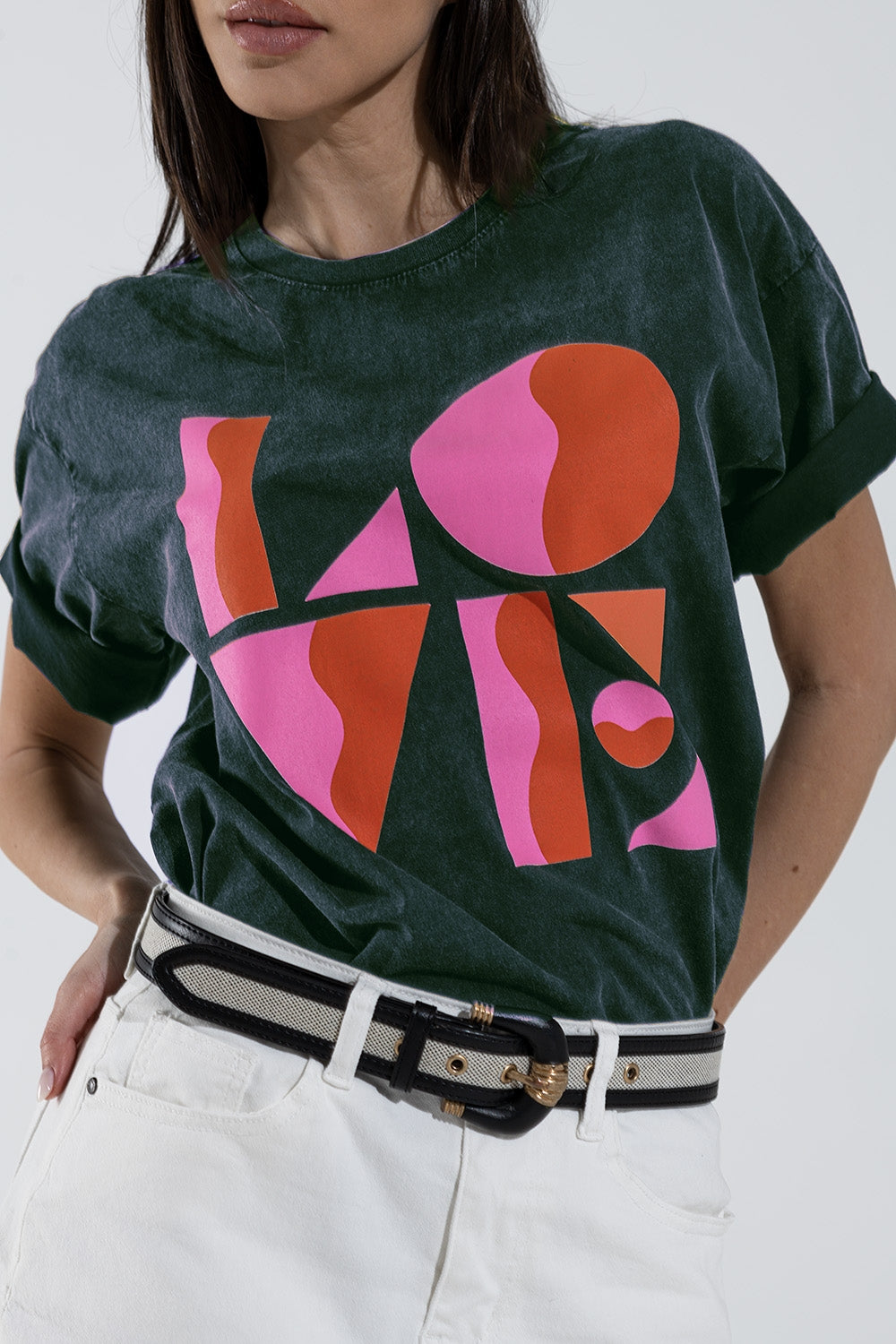T-shirt com estampado digital art deco LOVE em cinzento