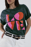 T-shirt com estampado digital art deco LOVE em cinzento