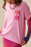 Q2 T-Shirt cor-de-rosa com o logótipo Love is Air e Heart with Peace
