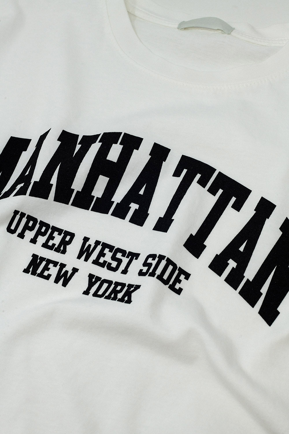 T-shirt de manga curta com texto gráfico Manhattan em branco