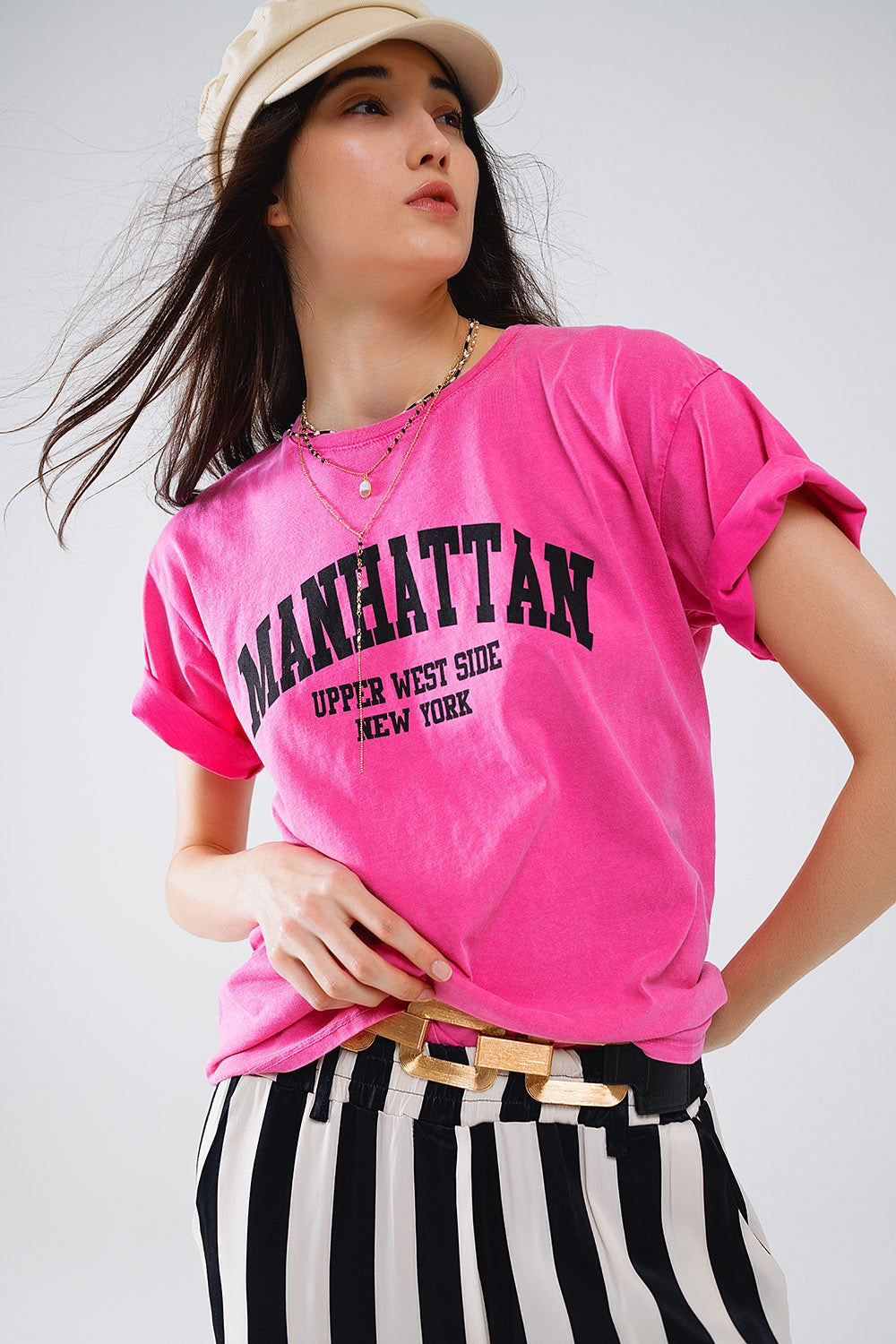 T-shirt de manga curta com texto gráfico Manhattan em cor-de-rosa
