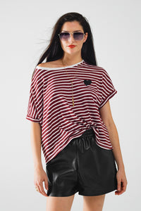 Q2 T-shirt de riscas largas cor de vinho com decoração de corações em lantejoulas