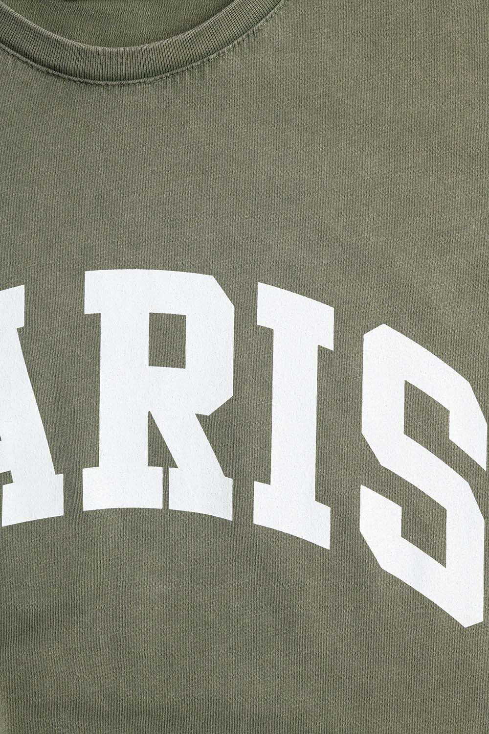 T-shirt descontraída com letras brancas em verde caqui lavado Paris