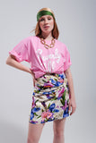 Q2 T shirt em cor de rosa com texto Beverly Hills