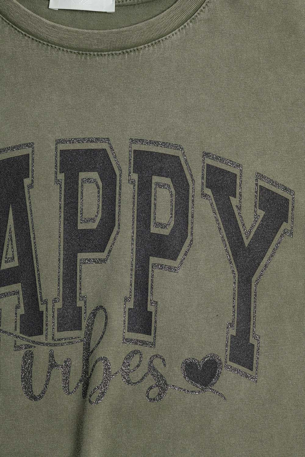 T-Shirt relaxada com gráfico Happy Vibes verde caqui lavado