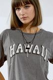 T-shirt Washed Effect Hawaii em cinzento