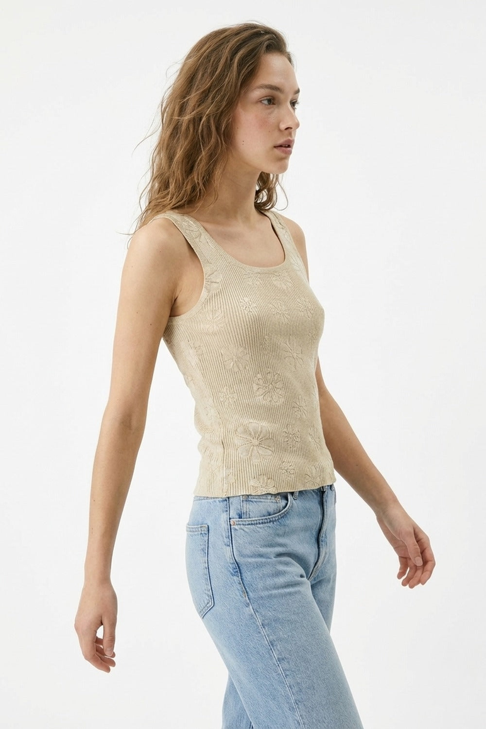 Tank Top de malha canelada com bordados florais bege