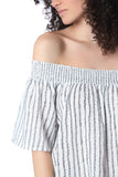 Top azul marinho estilo bohemian com ombro nu