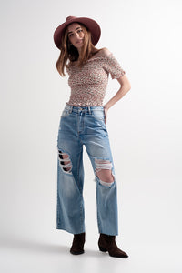 Top com decote Bardot e estampa floral
