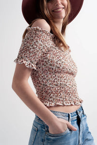 Top com decote Bardot e estampa floral