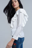 Q2 Top com detalhe de ruffle em creme