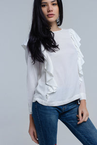 Top com detalhe de ruffle em creme