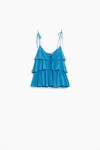 Top com folhos e alças finas em azul