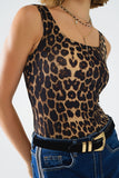Top de alças em spandex com estampado de leopardo