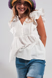 Top de algodão em branco com mangas de rufos