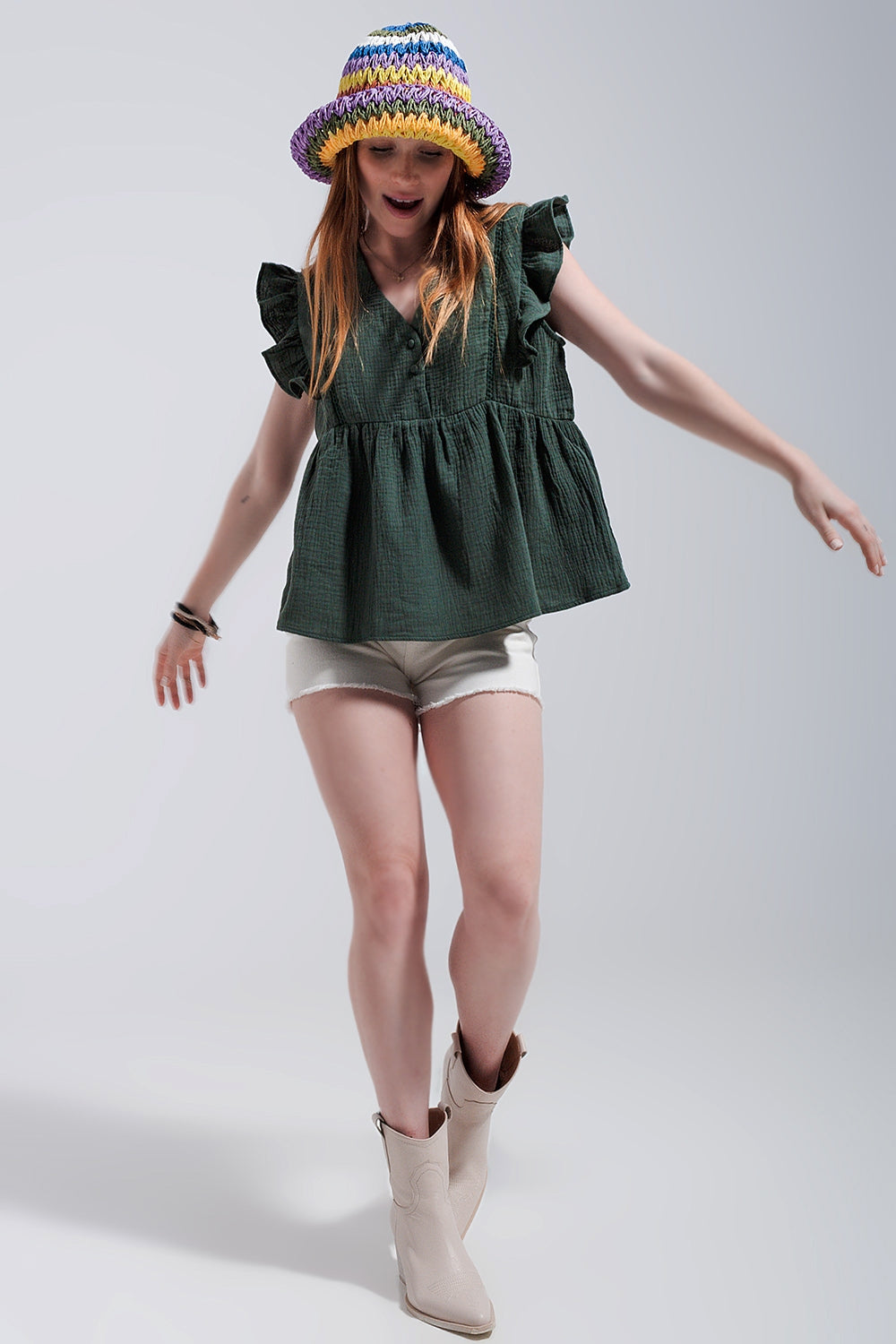 Top de algodão em cáqui com mangas de rufos