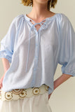 Top de Chiffon Azul Bebê com Mangas Bufantes