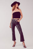 Top de cor preto curto com plumas