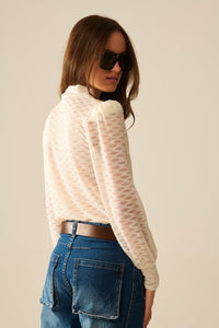 Top de Gola Alta de Renda Bege Transparente com Ombros Bufantes