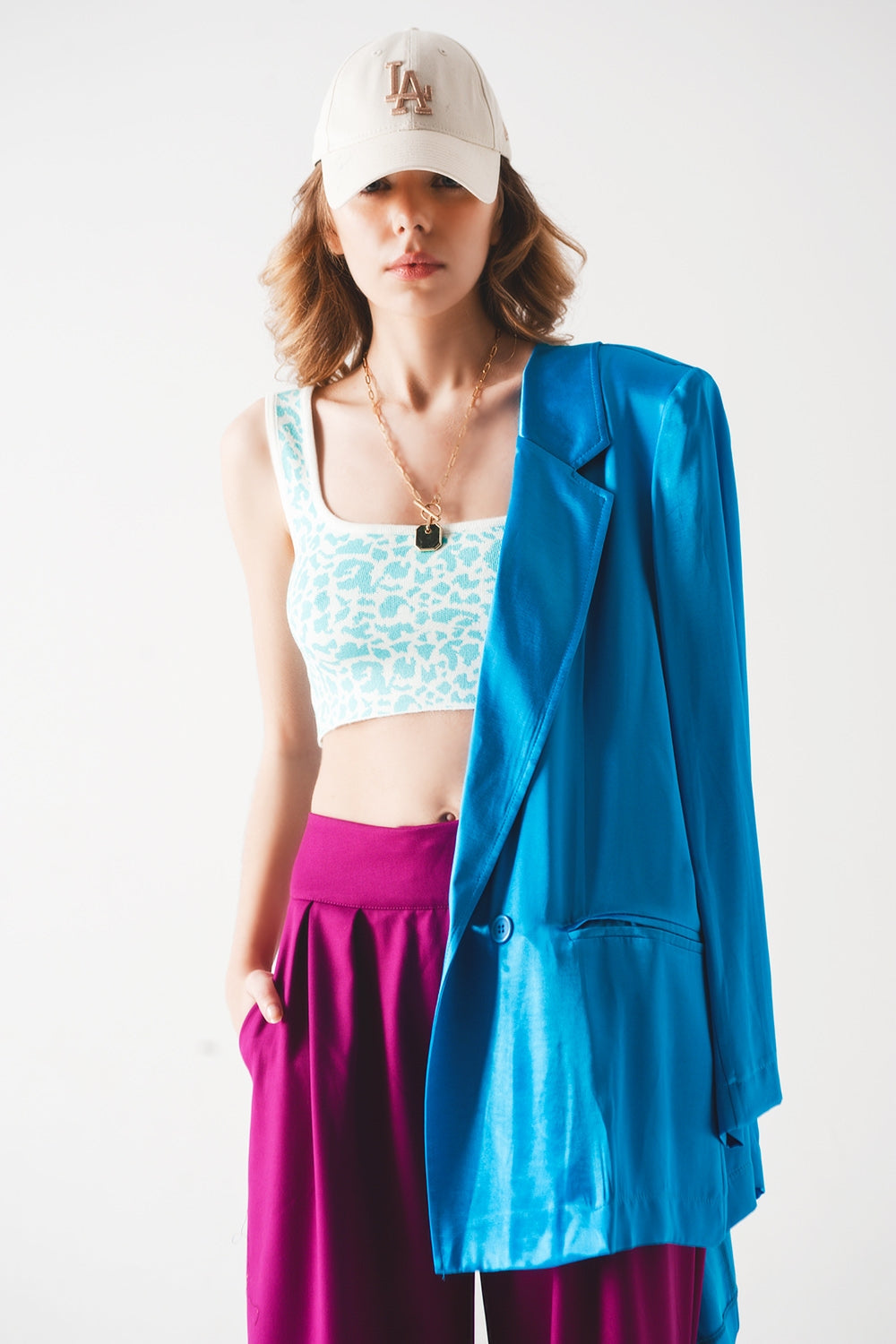 Top malha leve em impressão animal turquesa