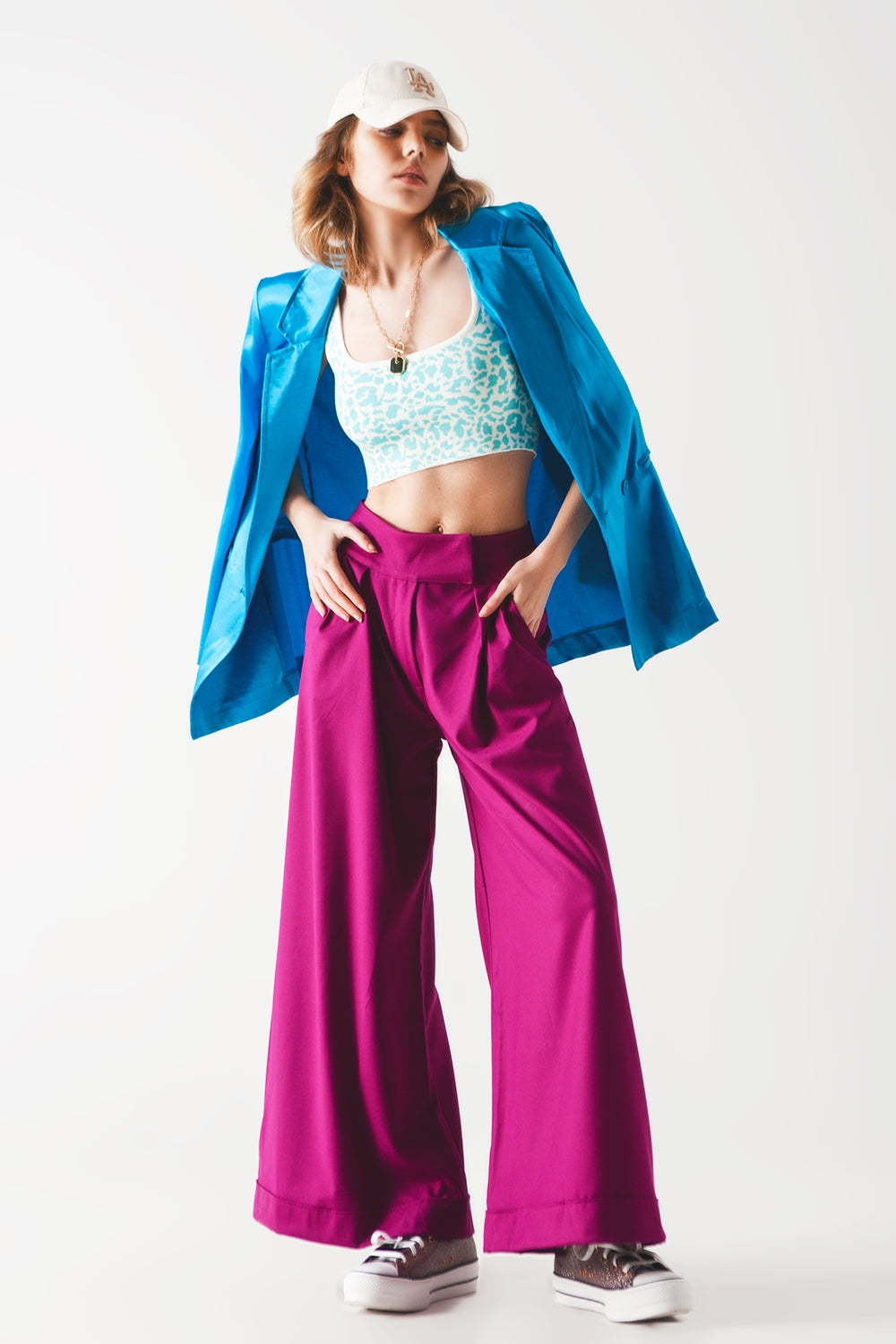 Top malha leve em impressão animal turquesa