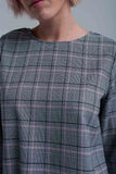 Top padrão de tartan rosa com fitas