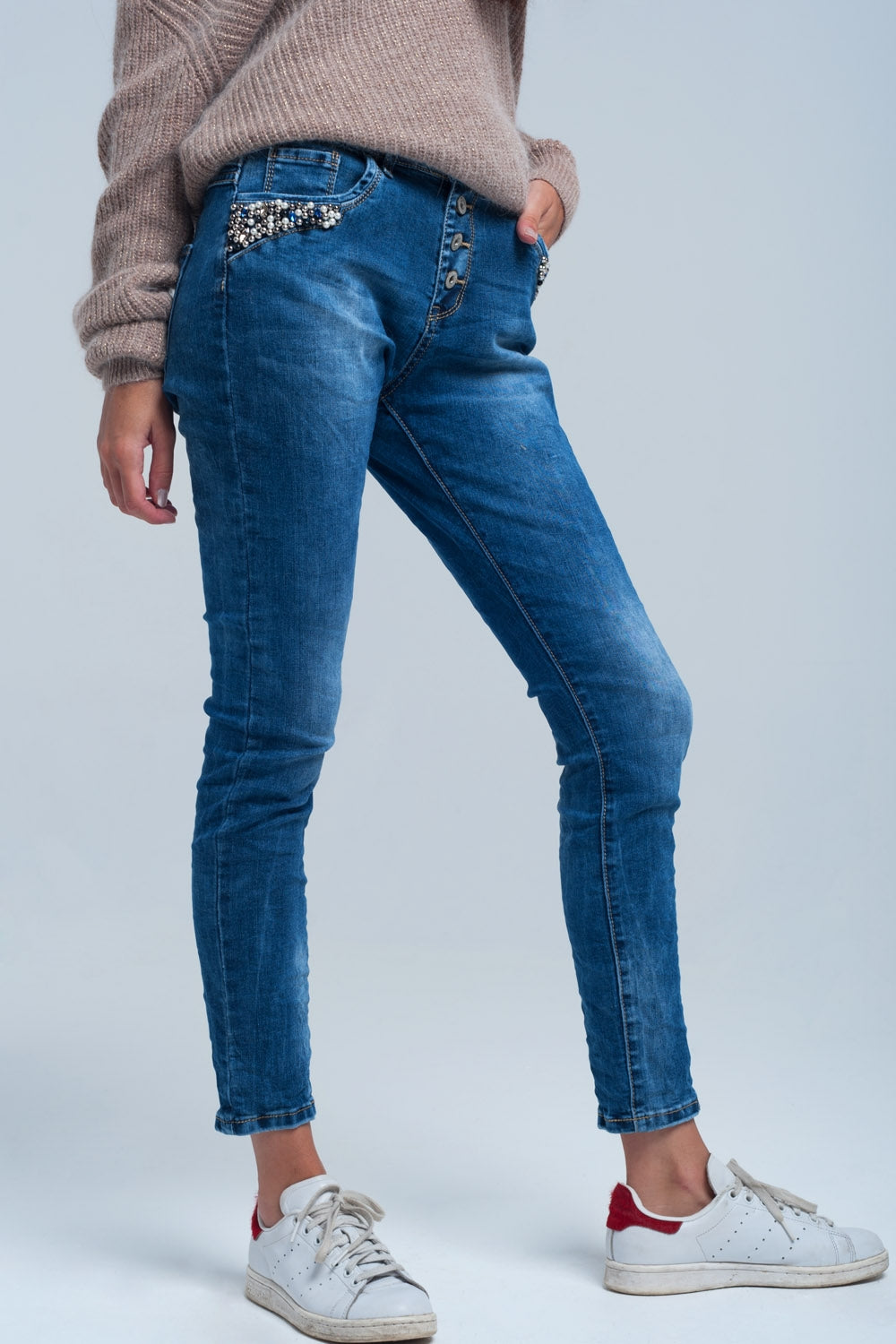 Q2 Vaqueiro boyfriend azul com pérolas