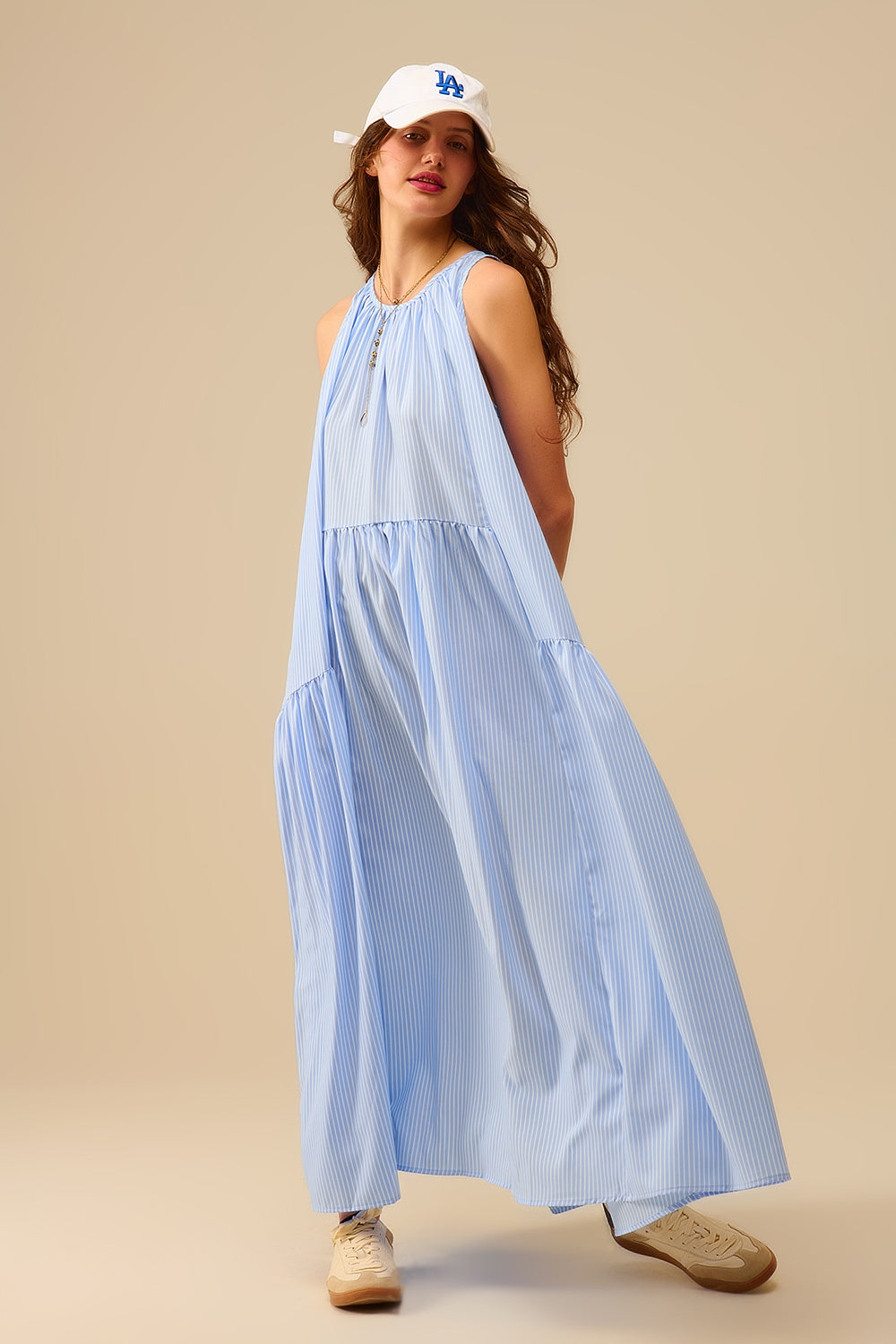 Vestido às riscas fluido e com halteres Azul e branco