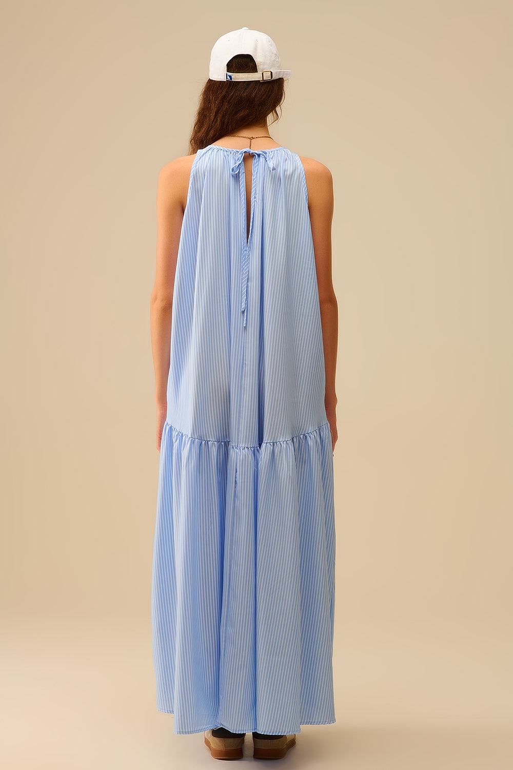 Vestido às riscas fluido e com halteres Azul e branco