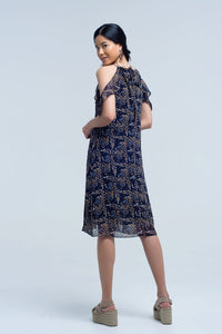 Vestido azul marinho com flores e babados impressos