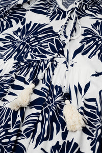 Vestido Boho Maxi com mangas em balão e estampado de folhas em azul escuro e branco