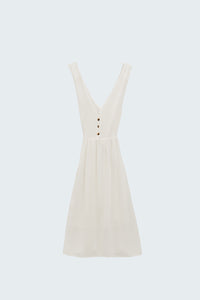 Vestido branco com pormenor de botões