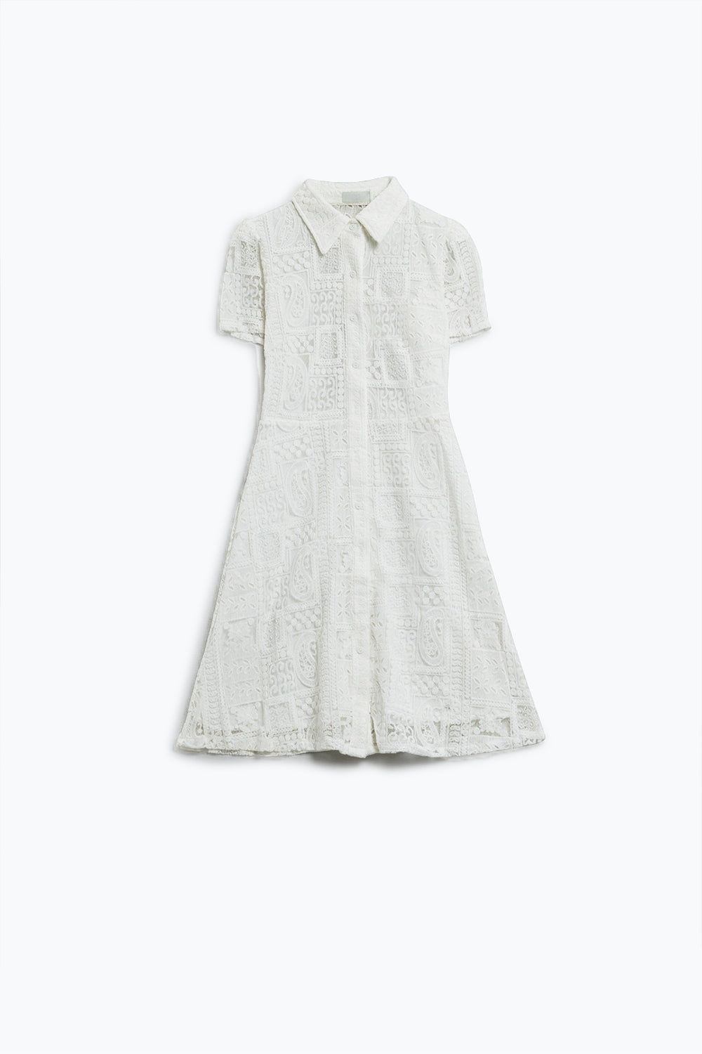 Q2 vestido branco de croché com botões