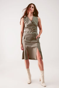 Vestido cáqui com cinto