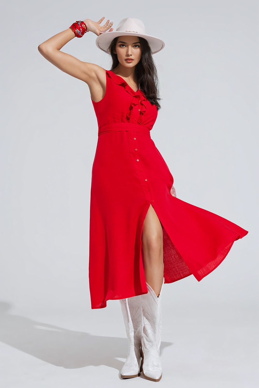 Q2 vestido comprido vermelho com folho e pormenor de botões
