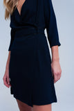 Vestido cruzado marinho com rendas