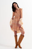 Q2 Vestido curto com bordas desbotadas e flores estilo vintage em coral