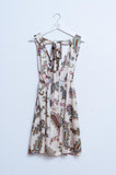 Vestido curto de estio com estampa paisley