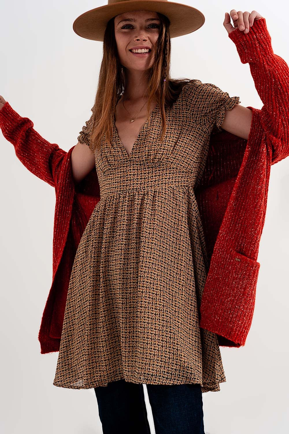 Vestido curto em quadrados creme