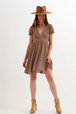 Vestido curto em quadrados creme