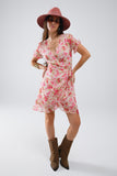 Q2 Vestido curto Plumetti com estampado floral cor-de-rosa