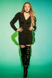 Q2 Vestido curto preto com decote em V e efeito brilhante